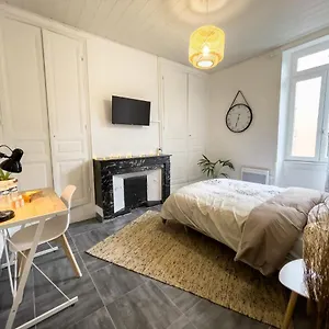 Studio Confort Proche Centre / Gare Apartamento